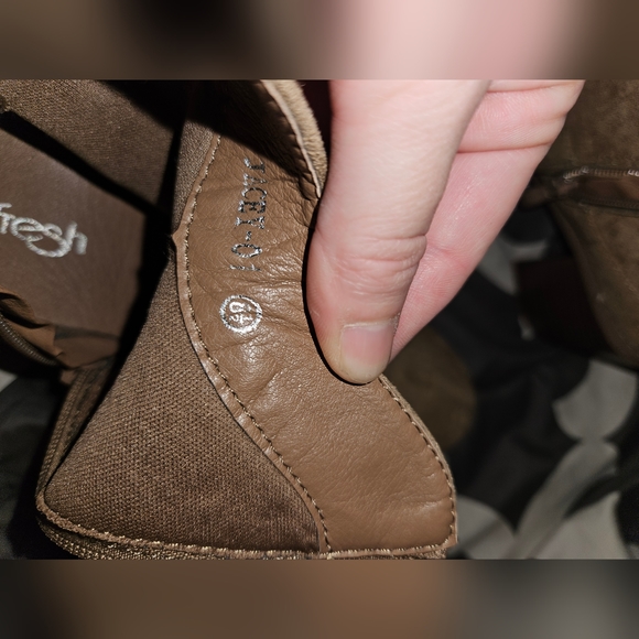 Boots - Picture 2 of 2